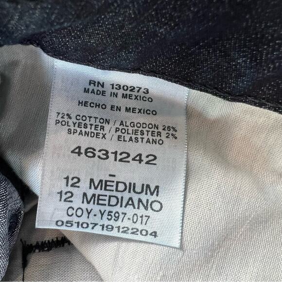 Lee Women's 12 Medium Relaxed Fit Straight Leg Mid Rise Dark Wash Jeans - Picture 7 of 9